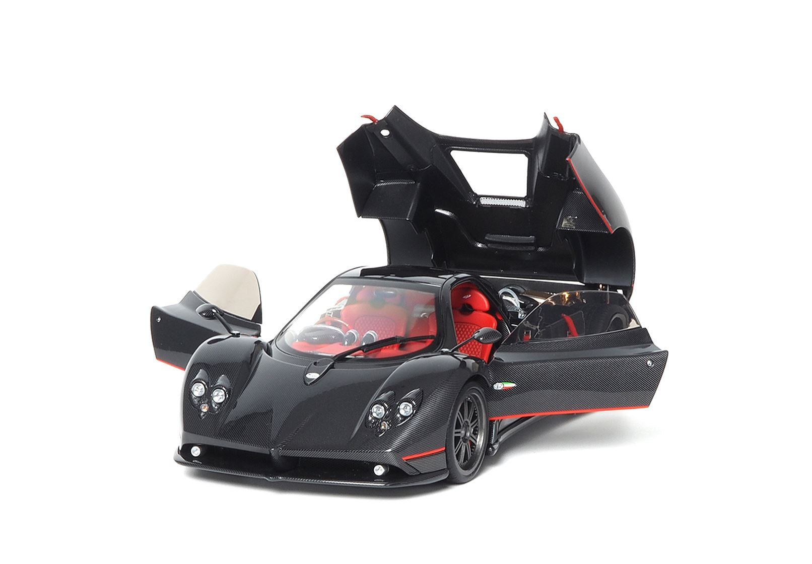 Preorder] BBR 1:18 Pagani Zonda F (2 Colors) 850410021DIE