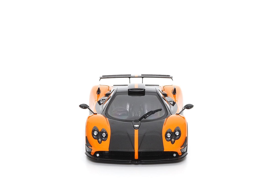 [Preorder] BBR 1:18 Pagani Zonda Cinque Coupe (3 Colors) 850604021DIE/850603021DIE/850602021DIE