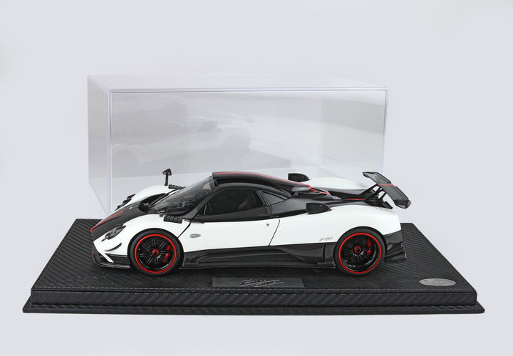 [Preorder] BBR 1:18 Pagani Zonda Cinque Coupe (3 Colors) 850604021DIE/850603021DIE/850602021DIE