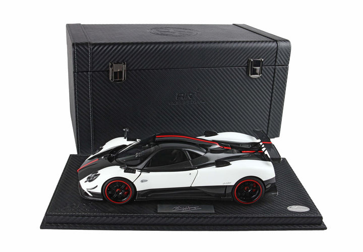 [Preorder] BBR 1:18 Pagani Zonda Cinque Coupe (3 Colors) 850604021DIE/850603021DIE/850602021DIE