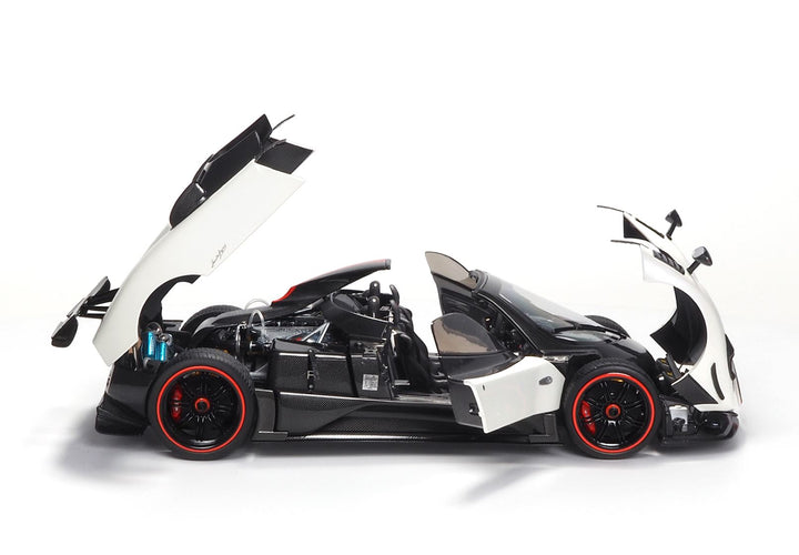 [Preorder] BBR 1:18 Pagani Zonda cinque Roadster Bianco Benny - SPECIAL PACK 850611021DIE