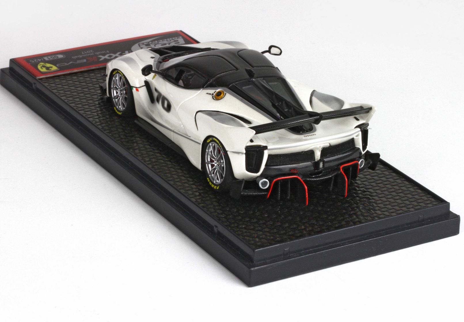 BBR 1:43 Ferrari FXXK EVO Finali Mondiali 2017 BBRC210A – Horizon