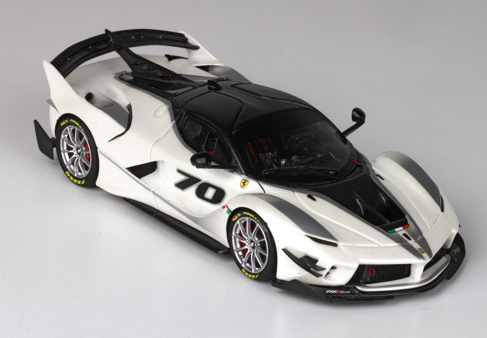 BBR 1:43 Ferrari FXXK EVO Finali Mondiali 2017 BBRC210A – Horizon