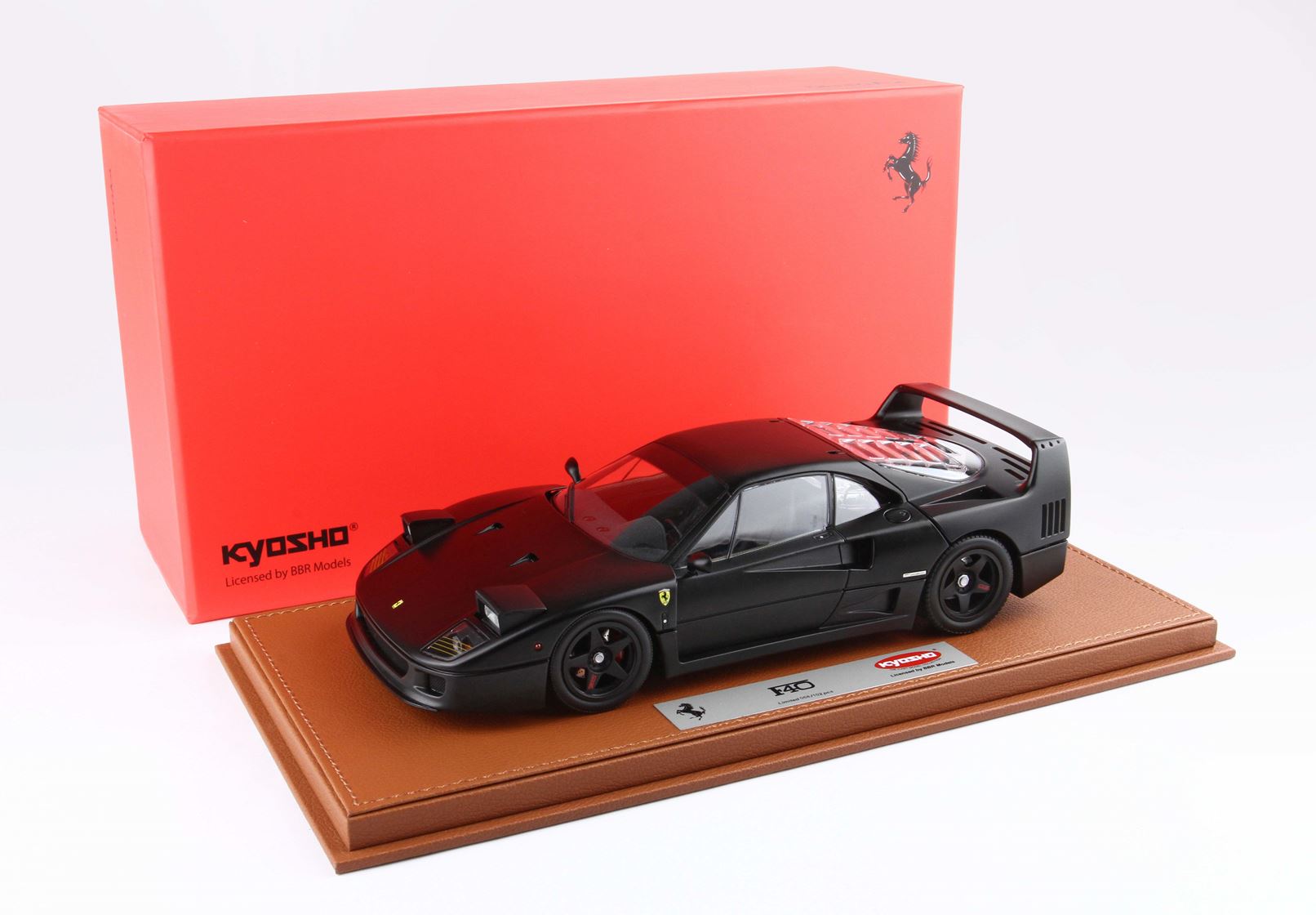 Ferrari F40 ART 151 ブラック Amazon.com: Kyosho Original 1/18 Ferrari F40 Black Finished