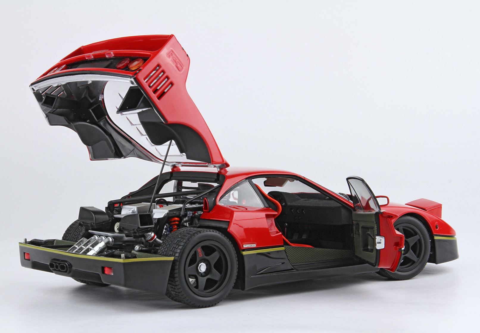 京商 ミニッツレーサー Ferrari F40 readyset Amazon.co.jp: 京商 MINI-Z FERRARI F40 Red ASCオートスケール