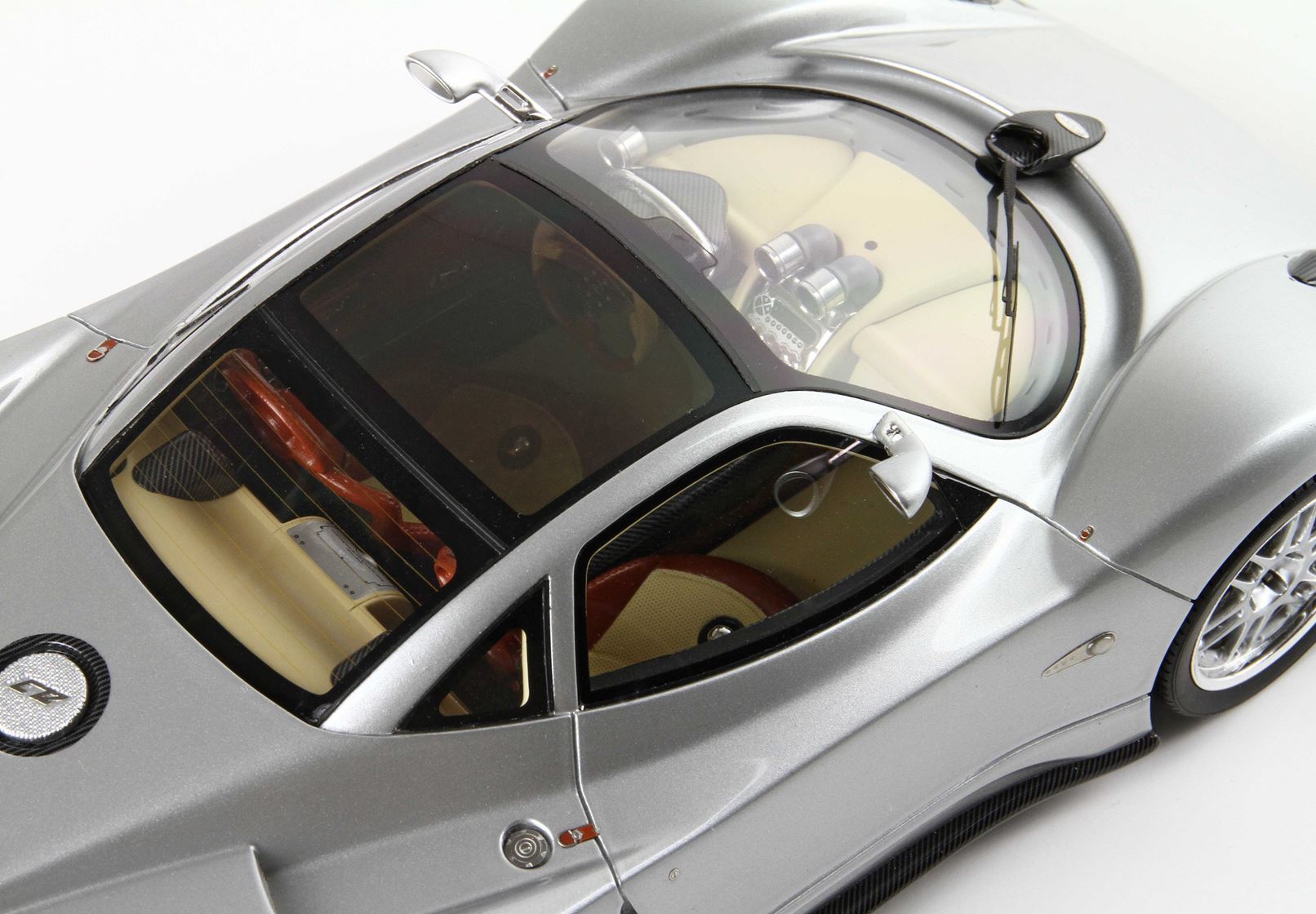 Preorder] BBR Model 1:18 Pagani ZONDA C12 20th anniversary