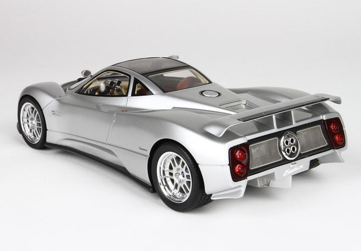 [Preorder] BBR Model 1:18 Pagani ZONDA C12 20th anniversary restoration - Silver