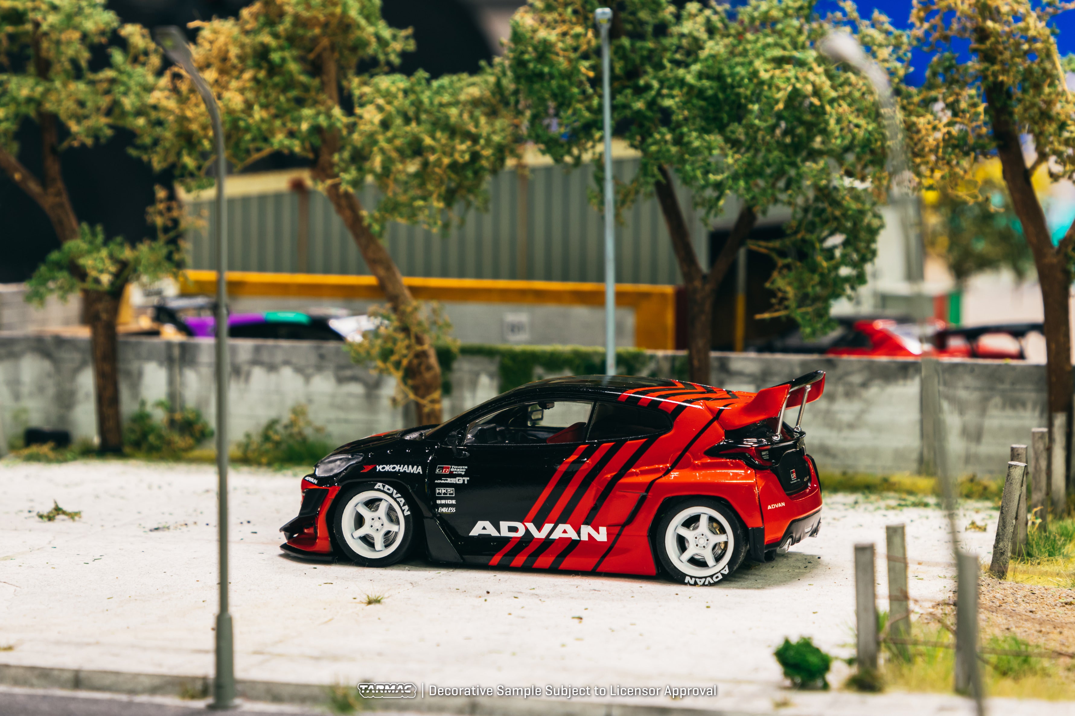 Tarmac Works 1:43 Pandem Toyota Yaris ADVAN T43-025-ADV – Horizon