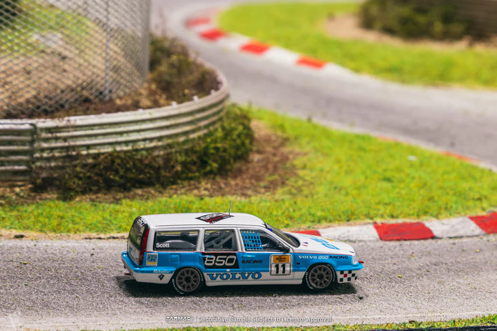 Tarmac Works 1:64 Volvo 850 Estate Australian Super Touring Championship 1995