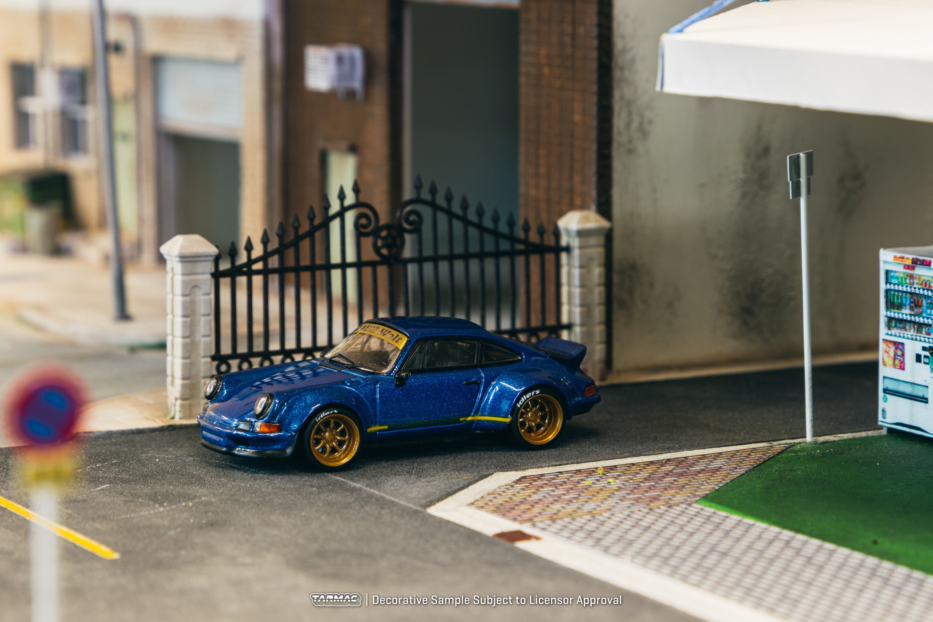 Tarmac Works 1:64 RWB Backdate Pandora One T64-046-PO