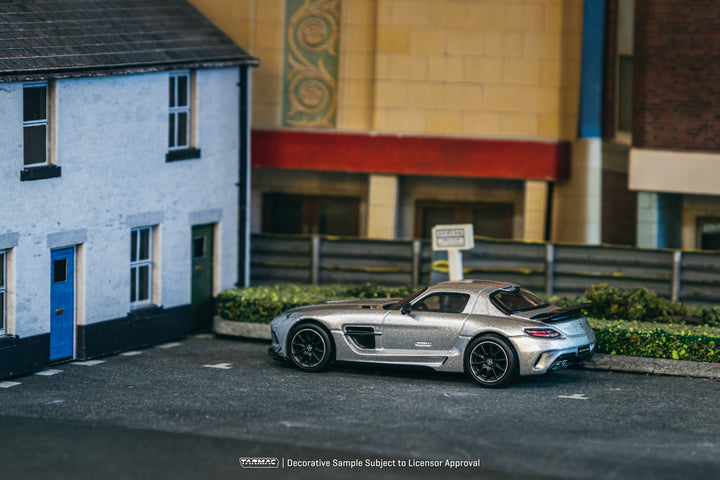 Tarmac Works 1:64 Mercedes-Benz SLS AMG Coupé Black Series Silver Metallic