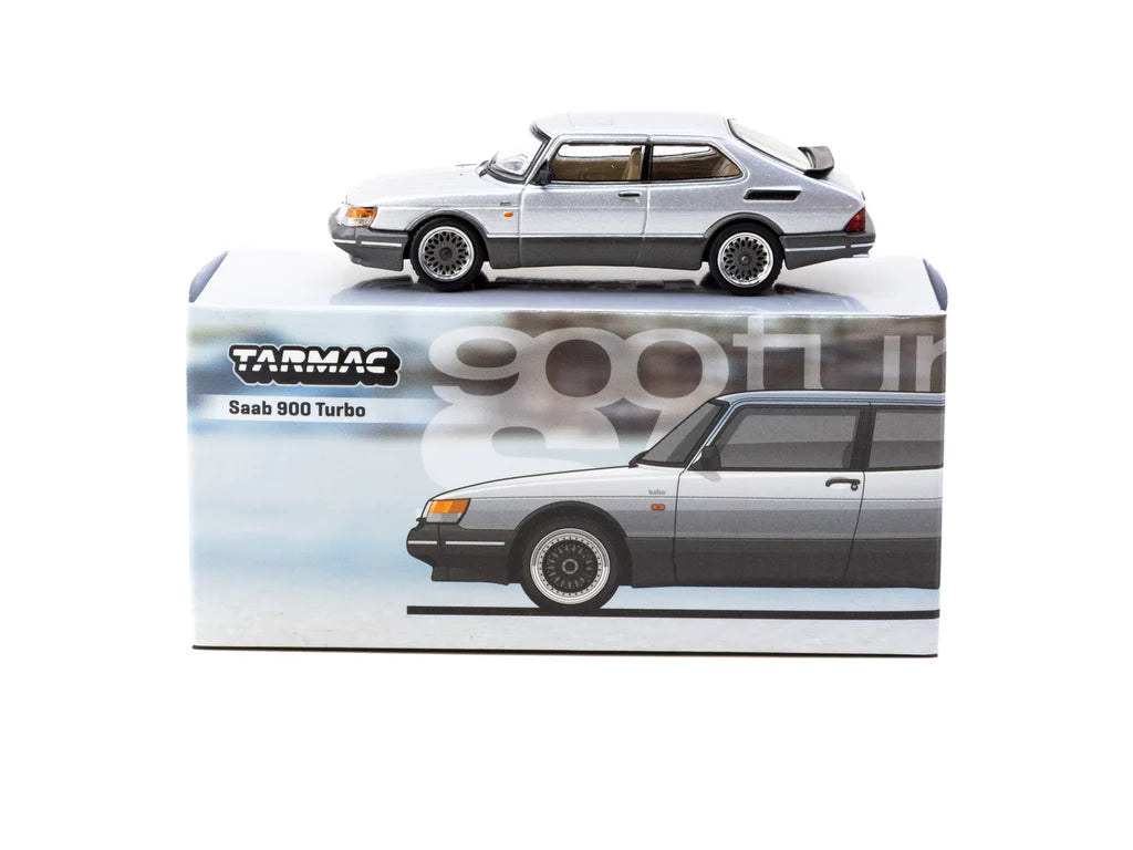 Tarmac Works 1:64 Saab 900 Turbo Silver T64G-056-SL