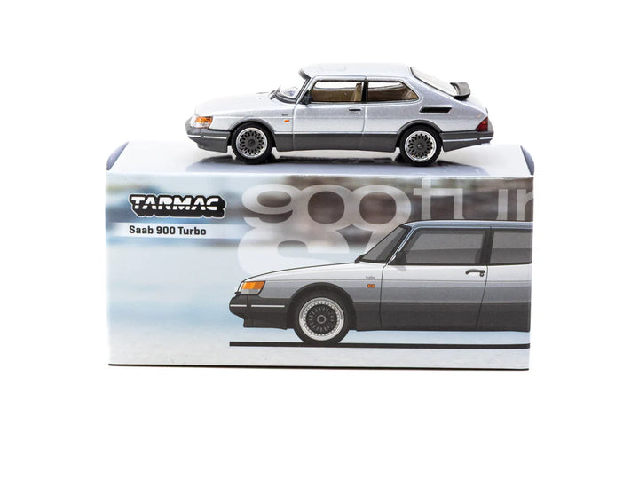 Tarmac Works 1:64 Saab 900 Turbo Silver T64G-056-SL