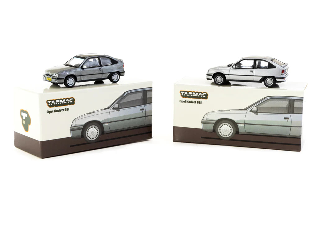 Tarmac Works 1:64 Opel Kadett GSi – Silver – Global64 T64G-065-SL