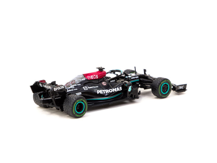Tarmac Works 1:64 Mercedes-AMG F1 W12 E Performance Russian Grand Prix 2021 Winner 100th Win - Lewis Hamilton