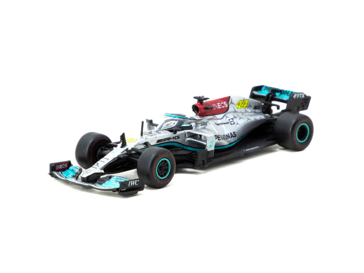Tarmac Works 1:64 Mercedes-AMG F1 W12 E Performance T64G-F037-LV
