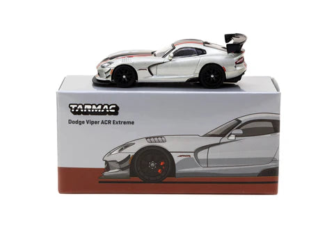 Tarmac Works 1:64 Dodge Viper ACR Extreme Silver Metallic