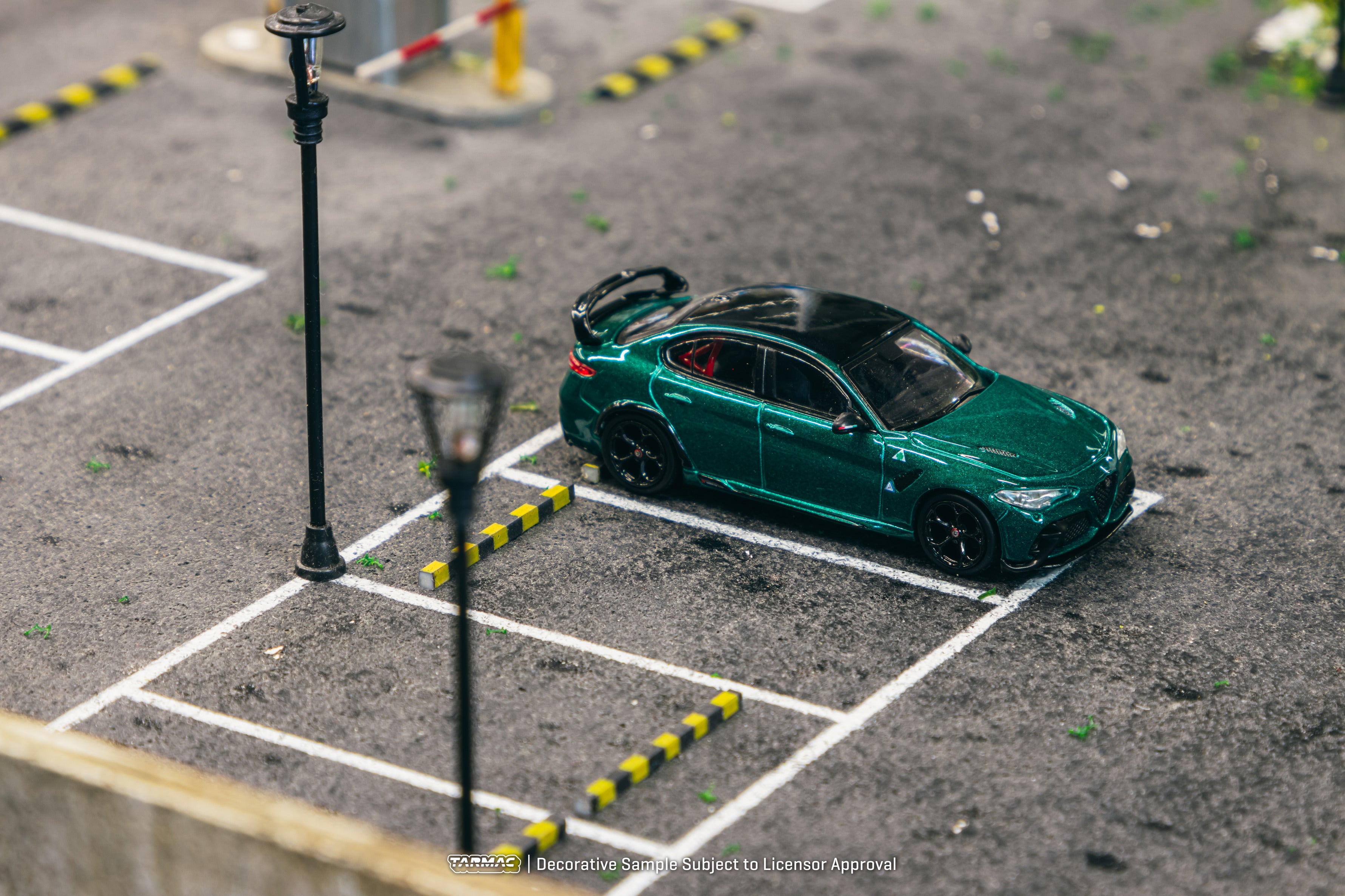 Tarmac Works 1:64 Alfa Romeo Giulia GTAm Green Metallic T64G-TL031
