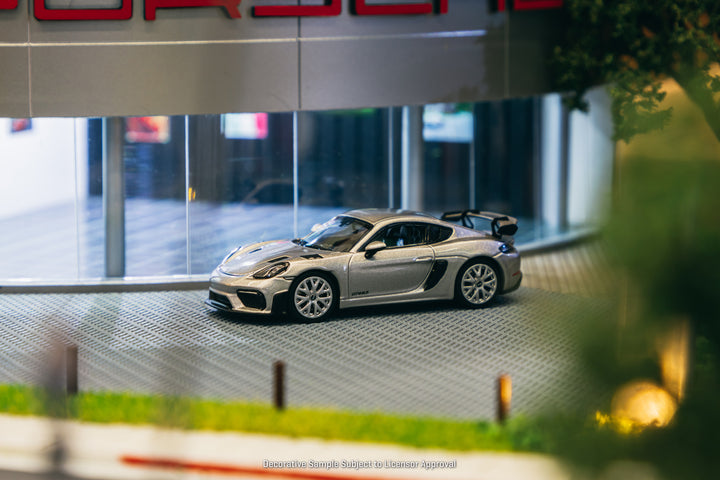 Tarmac Works 1:64 Porsche Cayman GT4 RS GT Silver Metallic