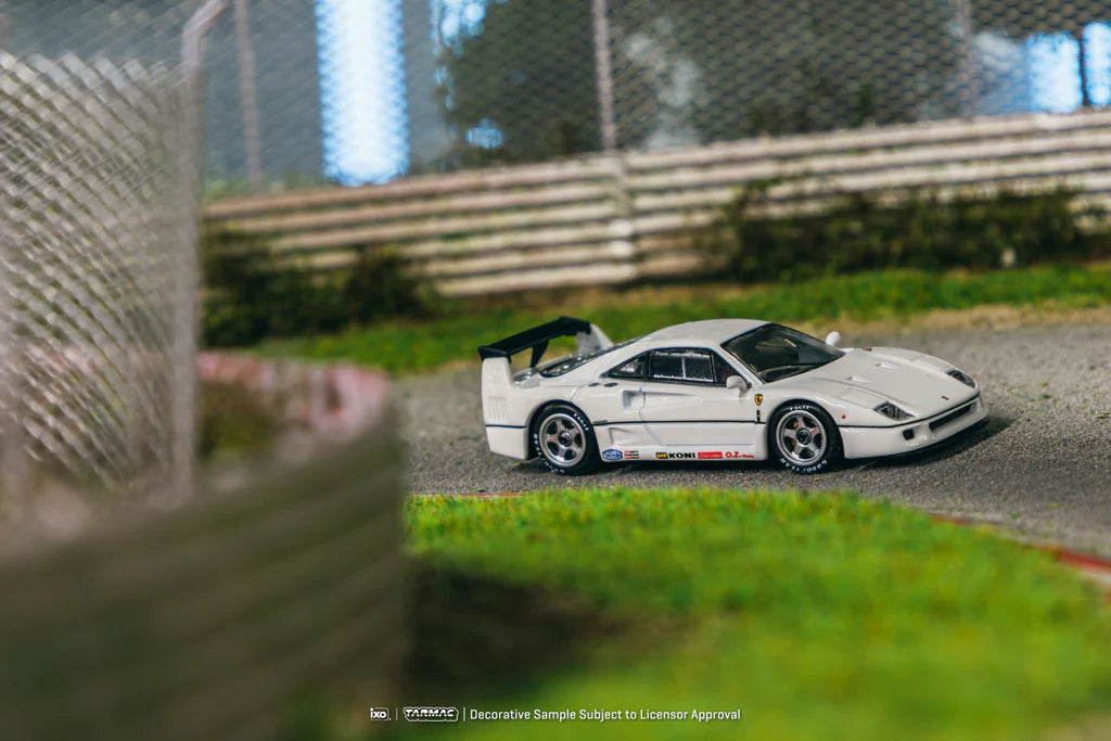 Tarmac Works 1:64 Ferrari F40 Lightweight White