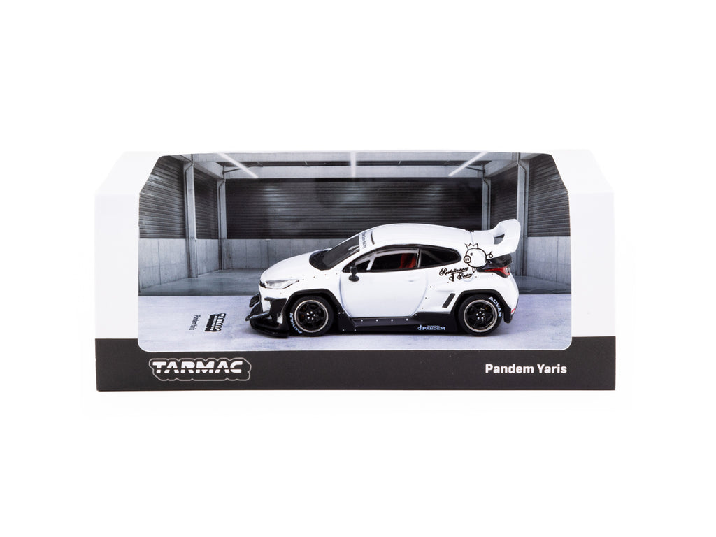 Tarmac Works 1:64 Pandem Yaris White