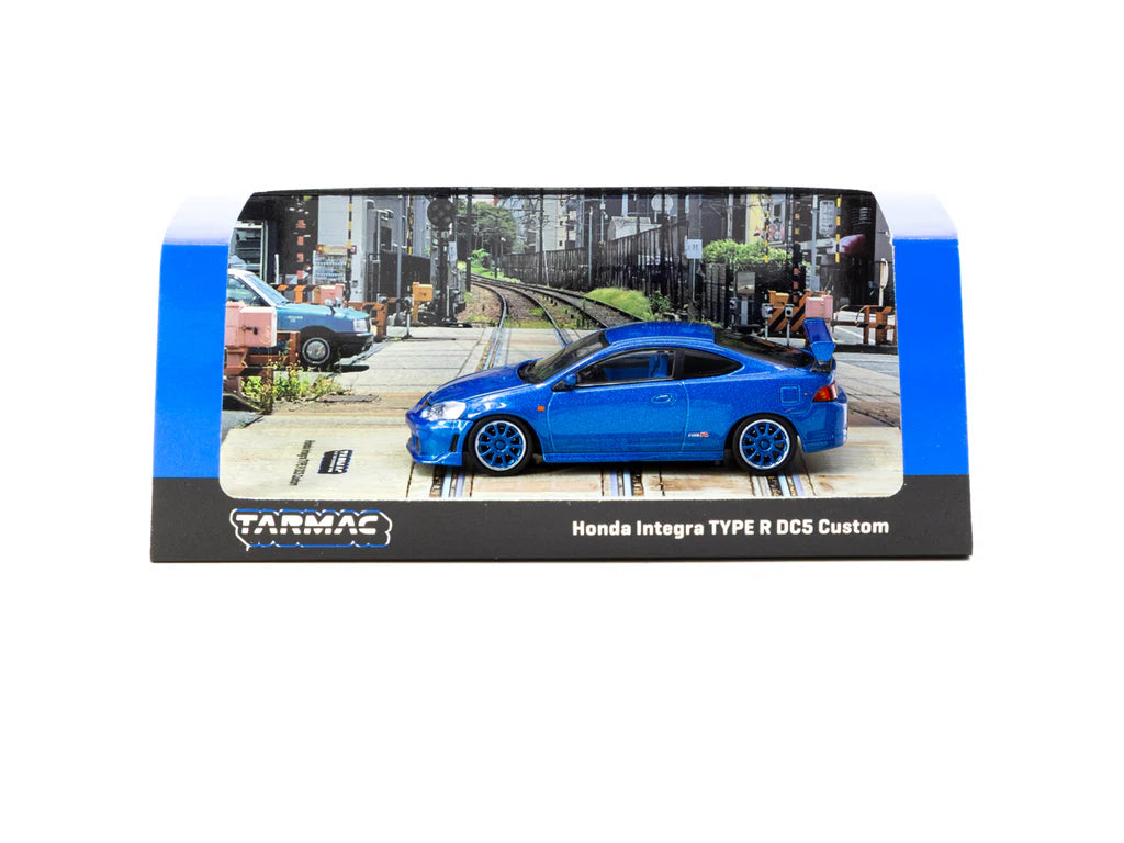 Tarmac Works 1:64 Honda Integra TYPE R DC5 Custom Blue Metallic T64R-TL022-BL