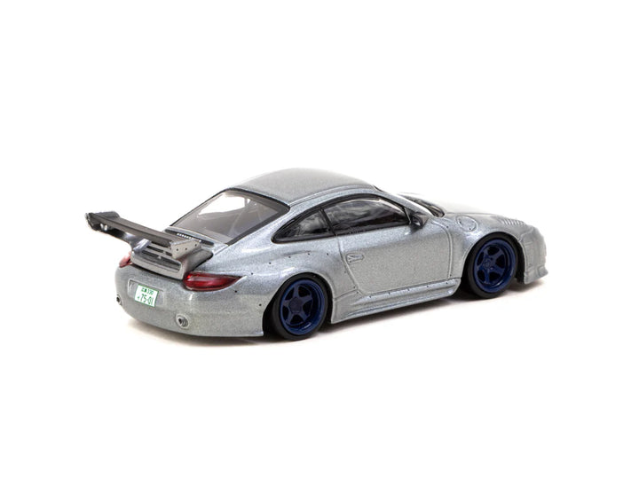 Tarmac Works 1:64 Old & New 997 Gray Metallic