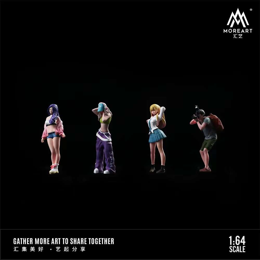 MoreArt 1:64 Street Photo Girl Figure Set MO223011