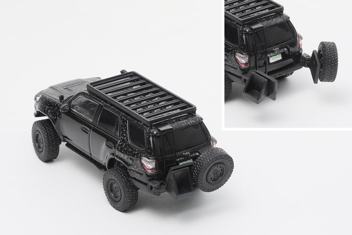[Preorder] GCD 1:64 Toyota 4Runner Pre-Runner with accessories - BLACK KS-051-538