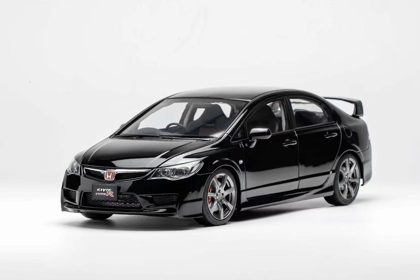 Preorder] MOTORHELIX 1:18 Honda Civic Type R (FD2) 2007