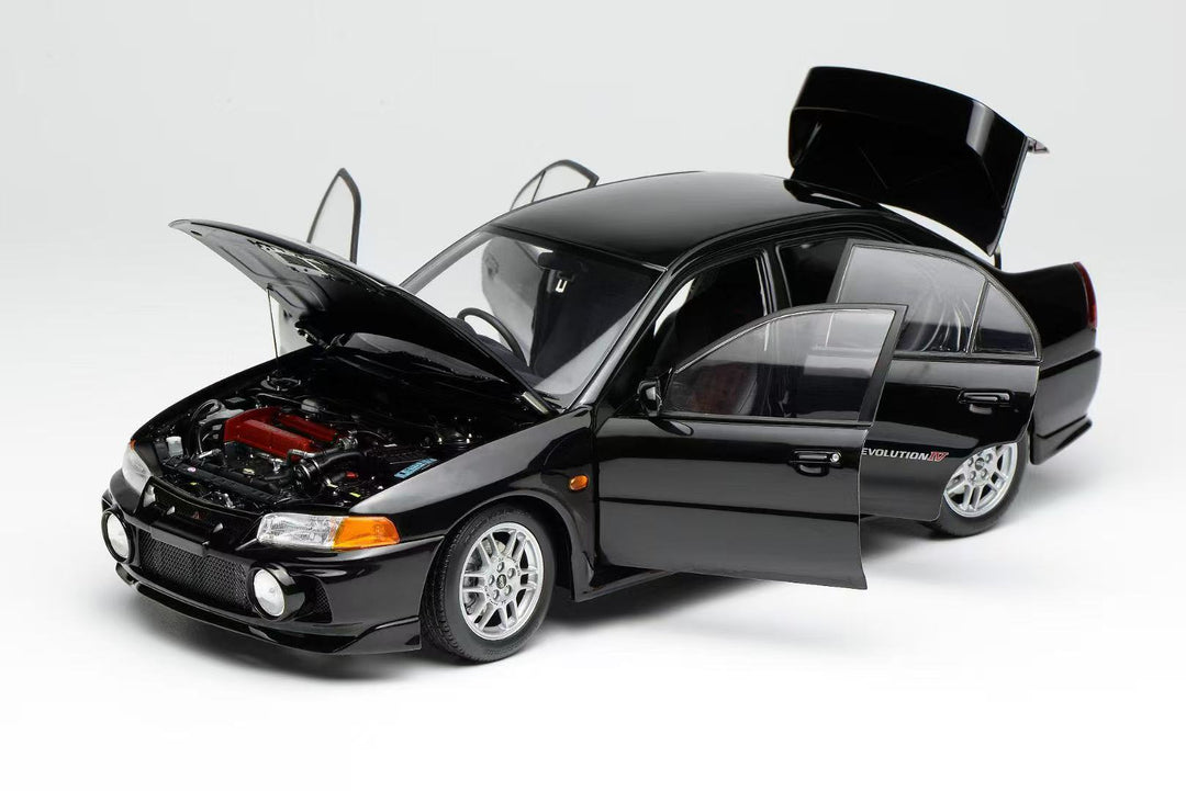 [Preorder] MOTORHELIX 1:18 Mitsubishi Lancer Evolution IV - Pirens Pearl Black