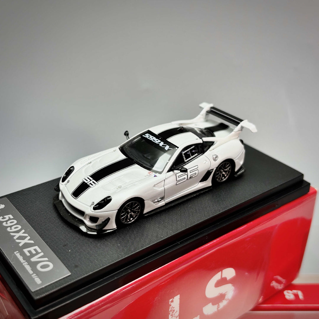 [Preorder] LS MODEL 1:64 599XX EVO (5 Colours)