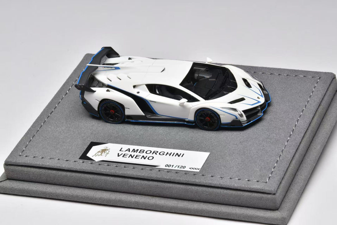 [Preorder] Pantheom Model 1:64 Lamborghini Veneno (2 Colours)