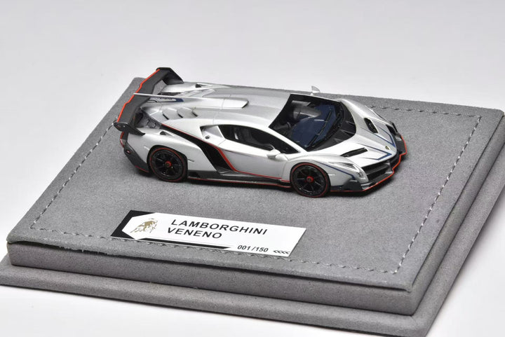 [Preorder] Pantheom Model 1:64 Lamborghini Veneno (2 Colours)