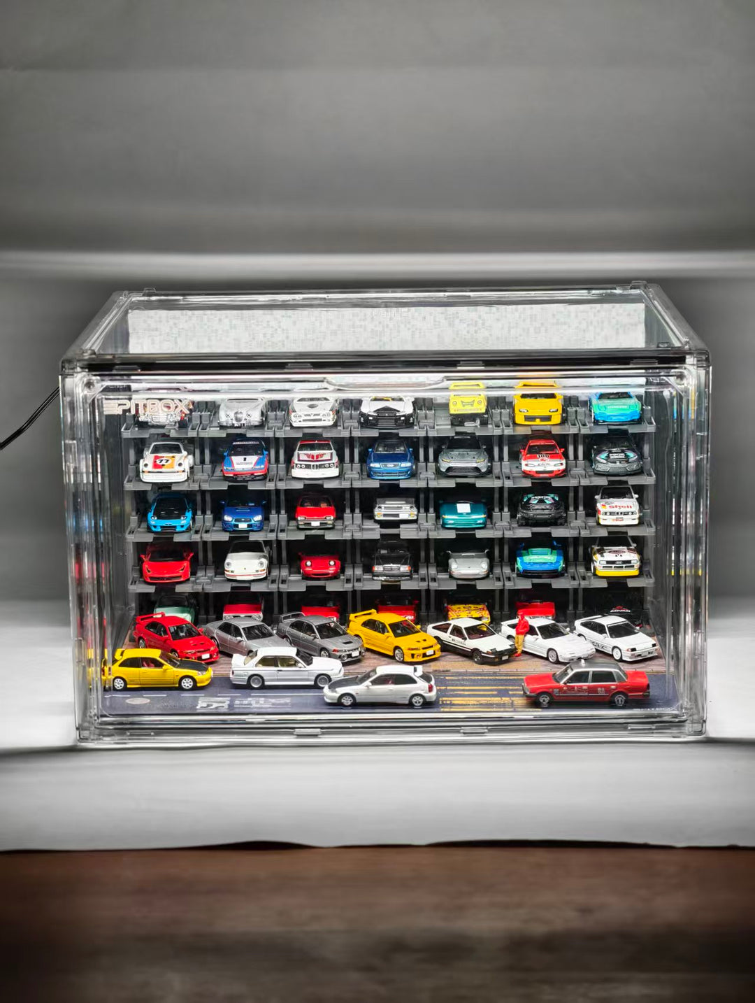 PITBOX 1:64 Scene display box L1001 (4 Verisons)