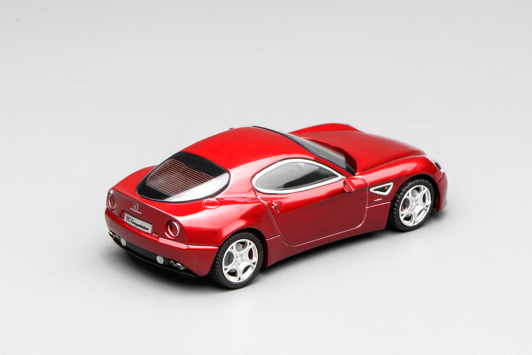[Preorder] MOTORHELIX 1:64 Alfa Romeo 8C Competizione 2008 M69055 /M69051 (2 Colours)