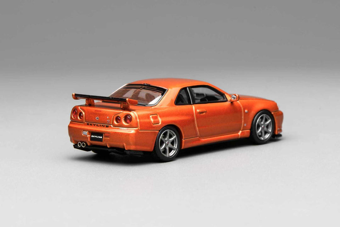 [Preorder] MOTORHELIX 1:64 Nissan Skyline GT-R(R34) V-Spec ll Customized Orange M63471