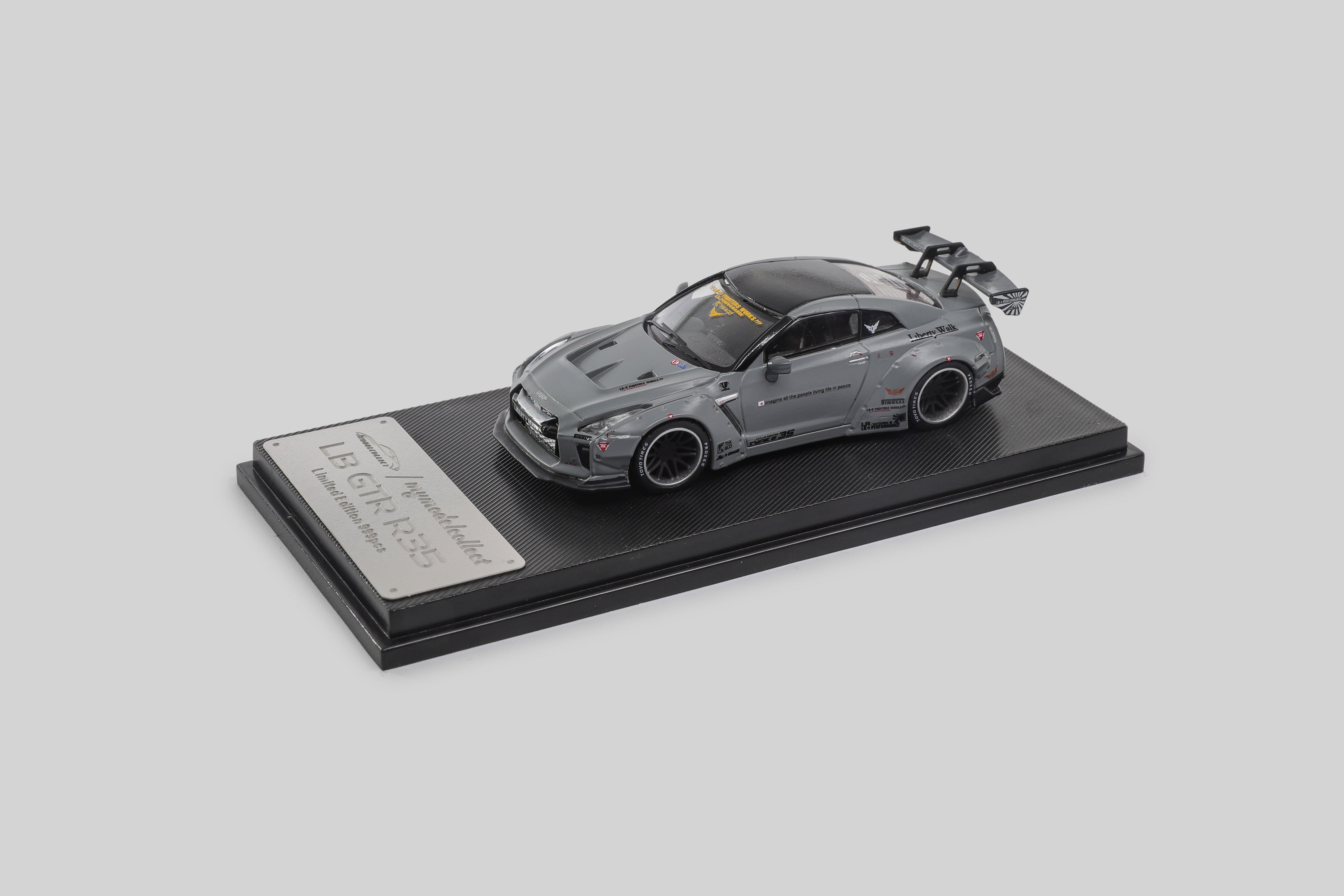 D MODEL MODIFICATION 1/64 R35のみ Model Collect 1:64 GTR R35 LB Wide-body Modified Version (3