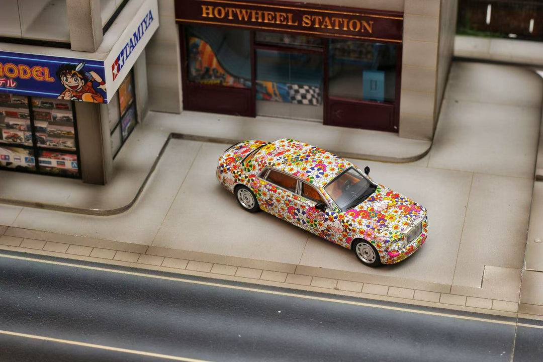 [Preorder] Street Weapon 1:64 Rolls-Royce Phantom VII Purple/ Sunflower (2 Colours)
