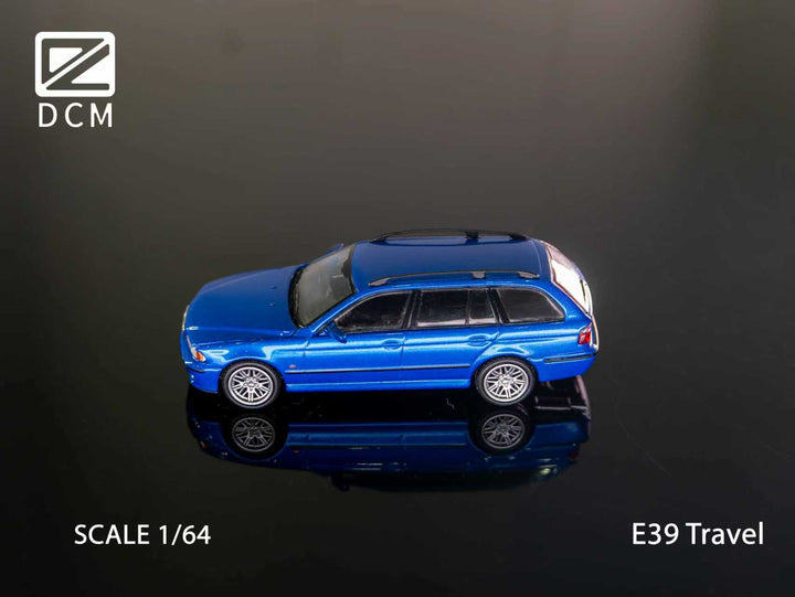 [Preorder] DCM 1:64 E39 Touring (5 Colours)