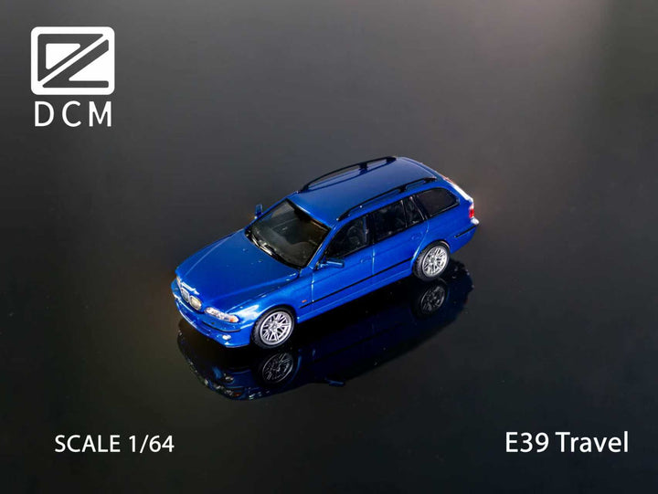 [Preorder] DCM 1:64 E39 Touring (5 Colours)
