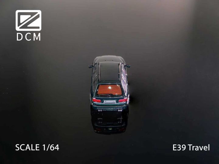 [Preorder] DCM 1:64 E39 Touring (5 Colours)