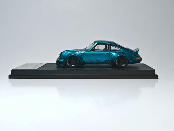 [Preorder] Model Collect 1:64 RWB930 Ducktail Wing Metallic Blue MC640002L