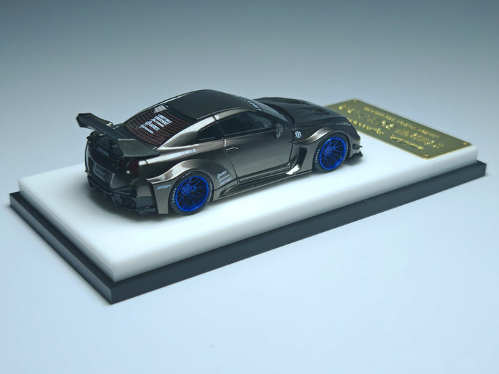 [Preorder] Model Collect 1:64 Nissan LB GTR R35GT-RR Chromed Pearl Grey