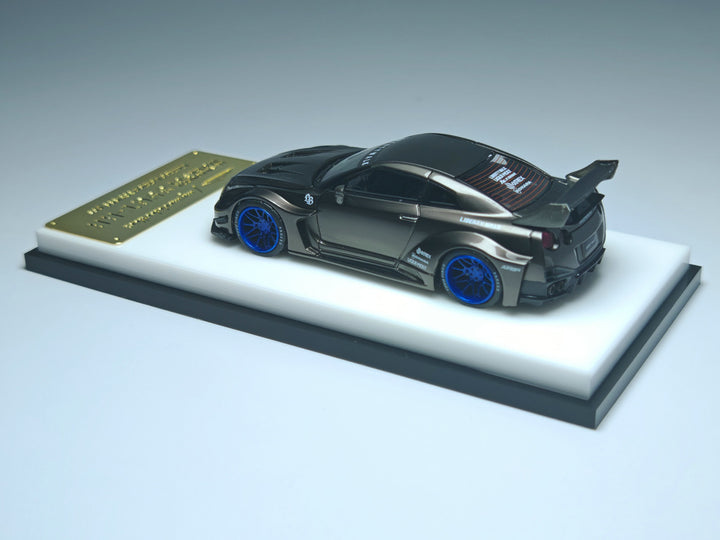 [Preorder] Model Collect 1:64 Nissan LB GTR R35GT-RR Chromed Pearl Grey