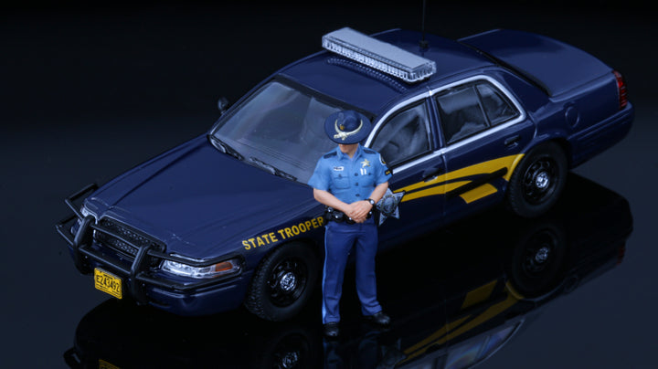 [Preorder] Rollin 1:64  Ford Crown Victoria "Oregon State Police" (OSP) CV