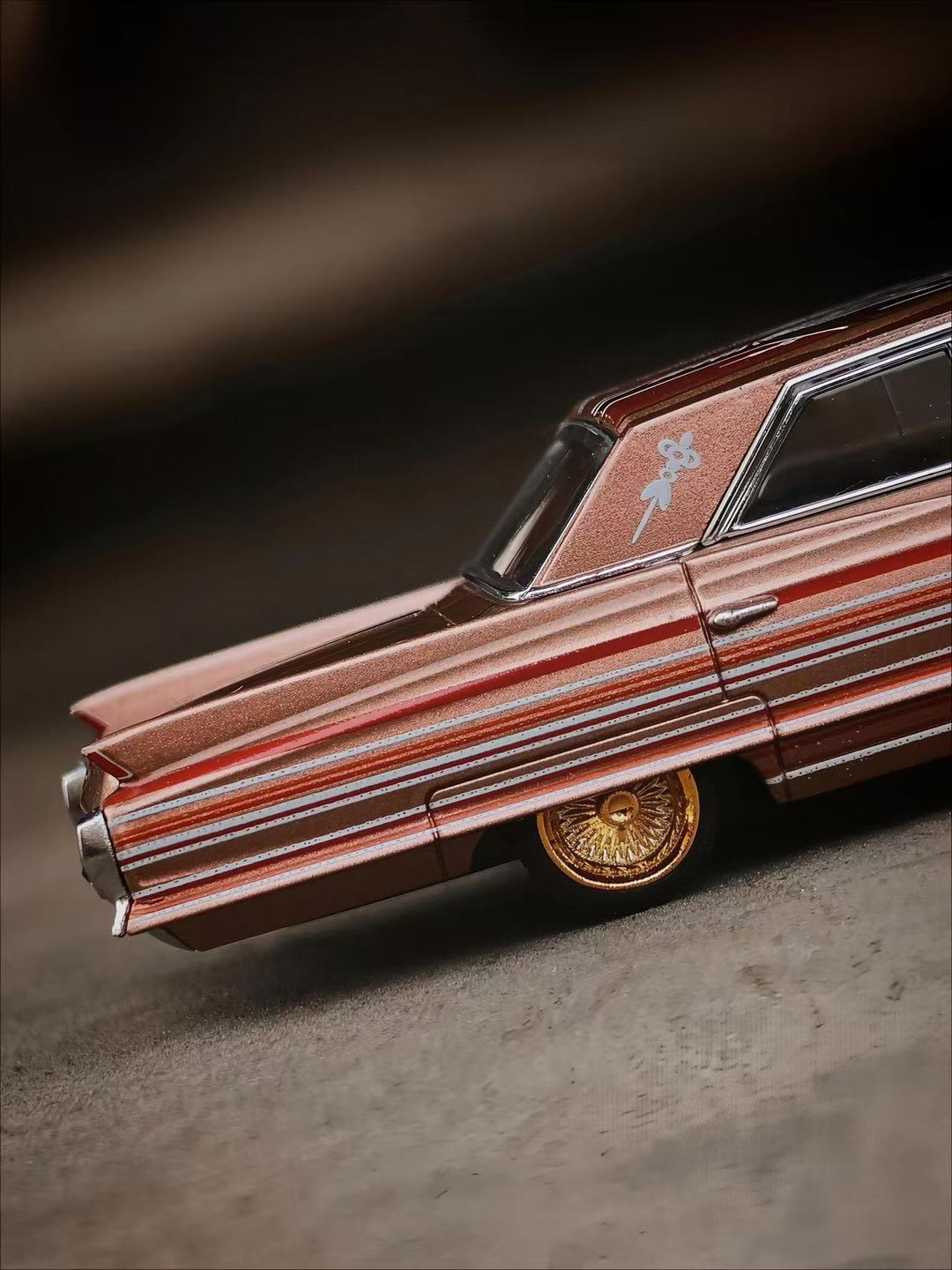 [Preorder] MK Miniatures 1:64 Cadillac Diwei US West Coast Metallic Red Copper