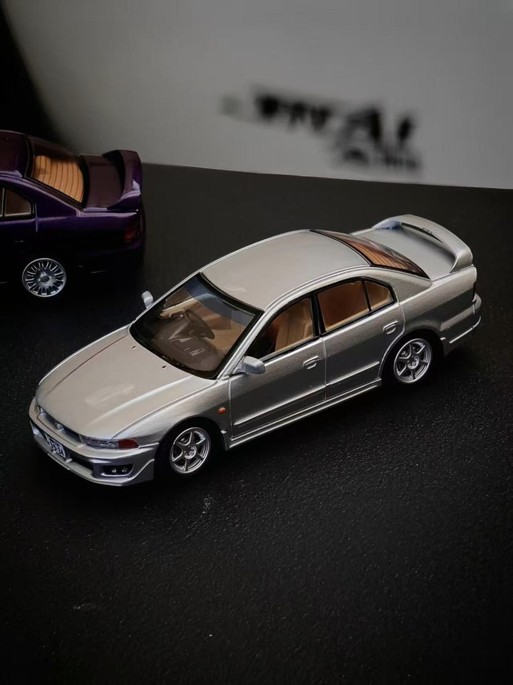 [Preorder] Bliss Mold 1:64 Mitsubishi 8th Generation Galant VR4 Purple/ Silver (2 Colours)