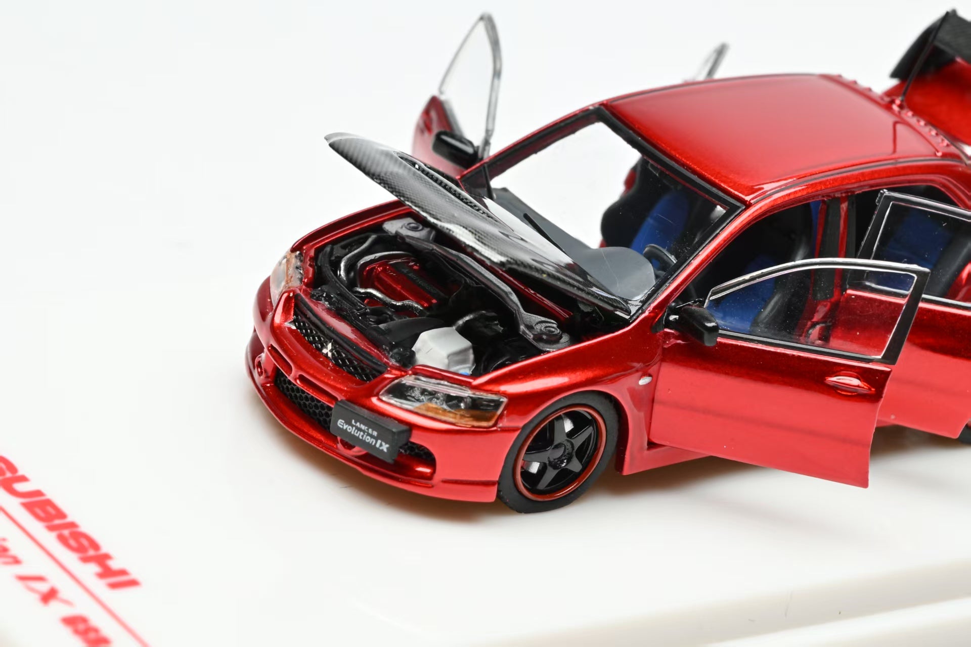【IHCM】 1/64 三菱 ランサーエボリューションIX GSR 午年 IHCM 1:64 MITSUBISHI LANCER EVIUTION IX GSR Red/ Green (2 Colours
