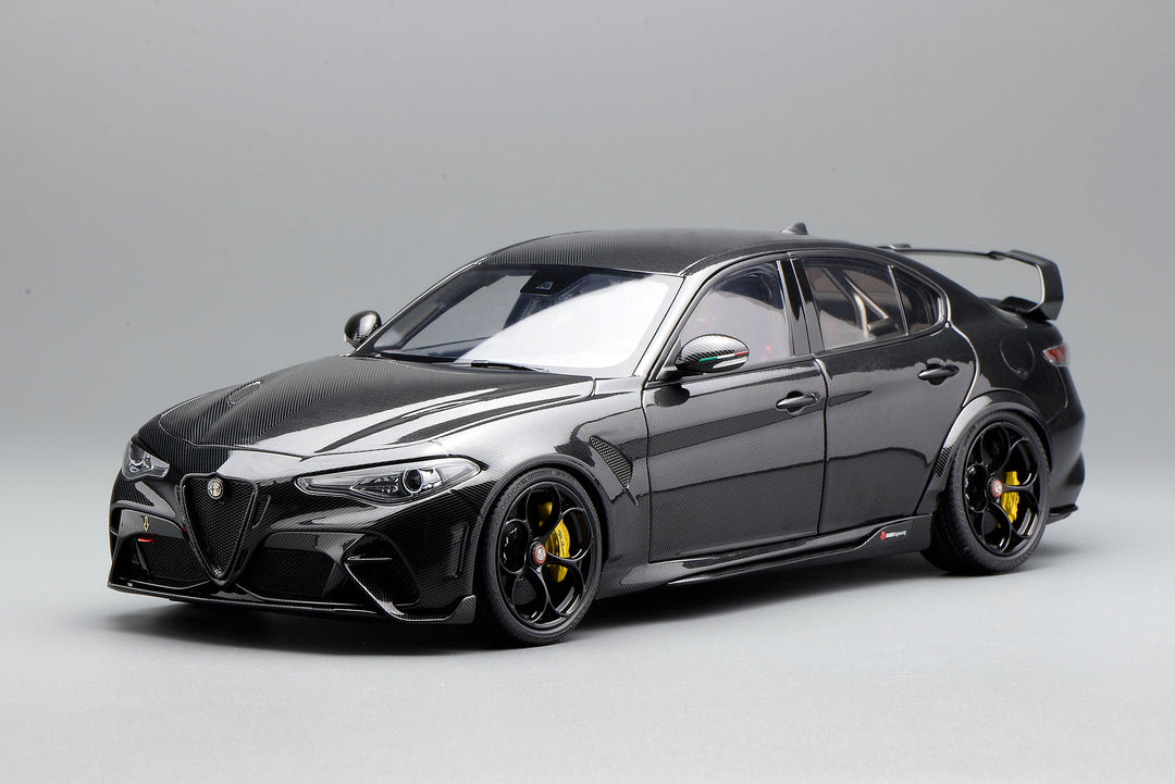 [Preorder] Motorhelix 1:18 Alfa Romeo Giulia GTAm Carbon Edition